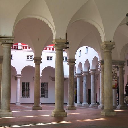 Lovely Apt Really Downtown - Free Private Parking Included! - Genua Zewnętrze zdjęcie
