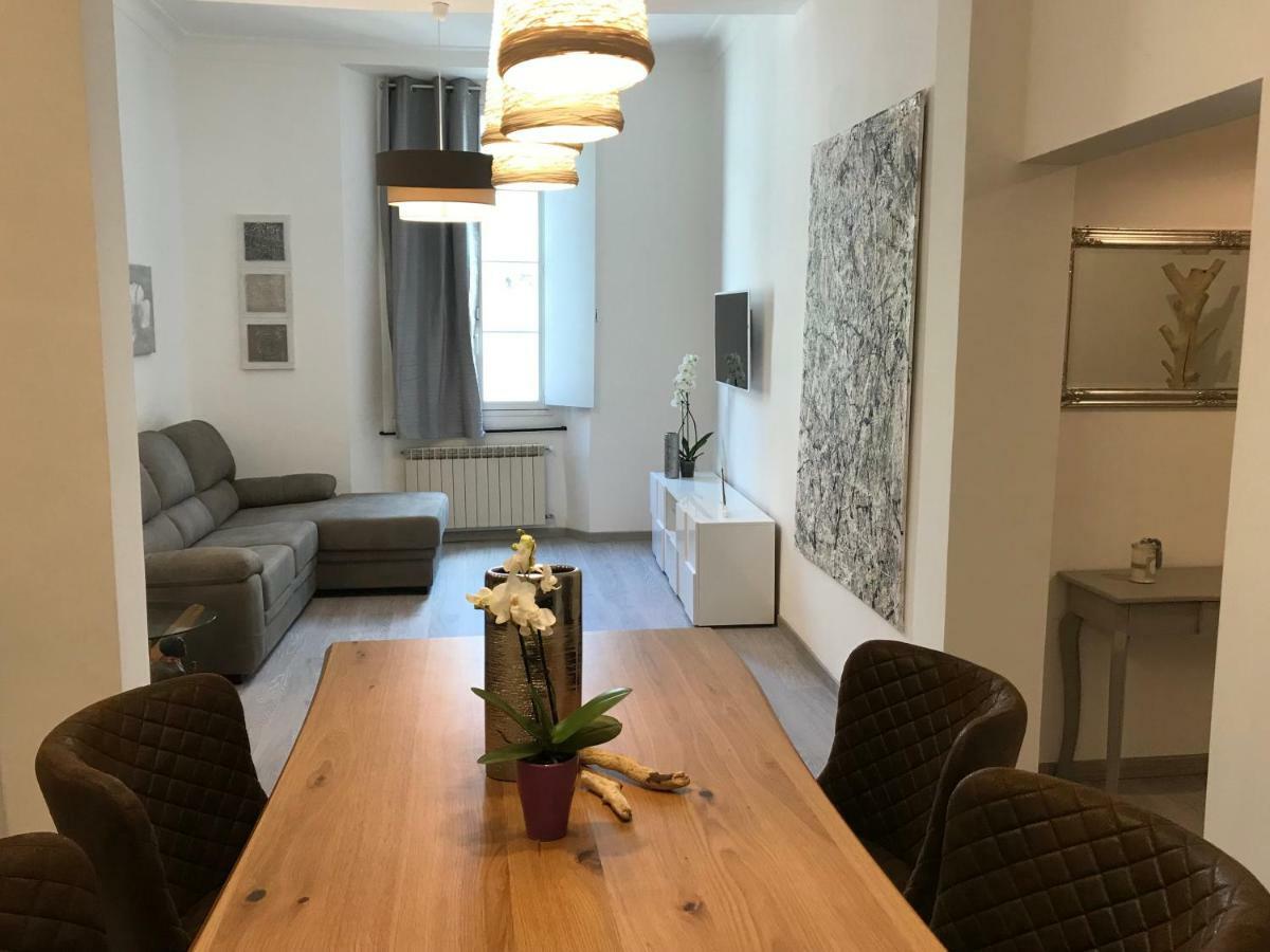 Lovely Apt Really Downtown - Free Private Parking Included! - Genua Zewnętrze zdjęcie